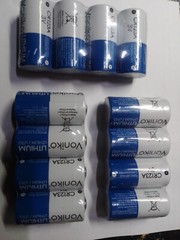 4pk Voniko CR123A LITHIUM 3V Batteries, 10 Years Shelf Life
