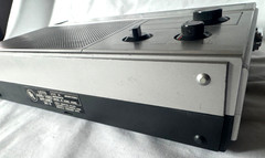 VINTAGE MAGNAVOX AM/FM/ TV AUDIO MODEL 2305 – MADE IN HONG KONG