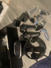 HTC Vive Cosmic Elite Virtual Reality Headset Black with Box Excellent