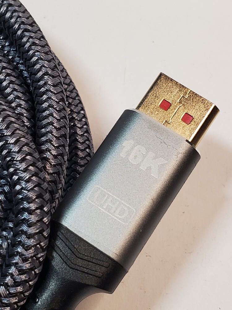 IVANKY 16K UHD Cable (Displayport Cable) 6 Feet 6 Inches Excellent