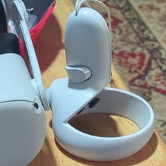 Meta Quest 2 Meta Quest 2 Standalone VR Headset 90 Hz Refresh Rate White