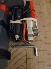EverStart 400W Power Inverter Converts Vehicle Power DC To AC Power -70002MC