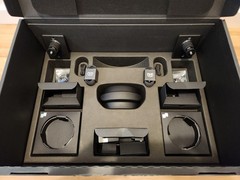 Valve Index Full VR Kit with 2.0 Base Stations, Knuckles Controllers + extras
