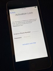 Apple iPod Touch 5th Gen Space Gray 16GB – Locked ** READ ME **