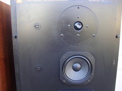Awesome JBL L110 3-Way Vintage Floor Speakers – Reconditioned