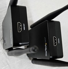 StarTech ST121WHDLR – HDMI Wireless Transmitter and Receiver Kit -656 ft. Range