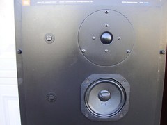 Awesome JBL L110 3-Way Vintage Floor Speakers – Reconditioned