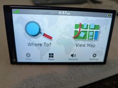 Garmin DriveSmart 55 5.5″ GPS Navigator Bundle w/ Cords No Mount Tested & Works