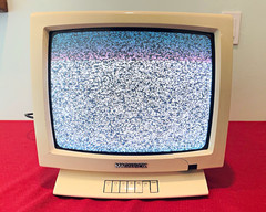 Magnavox PR1395 X121 13″ White CRT TV 480i NTSC Coaxial F Input