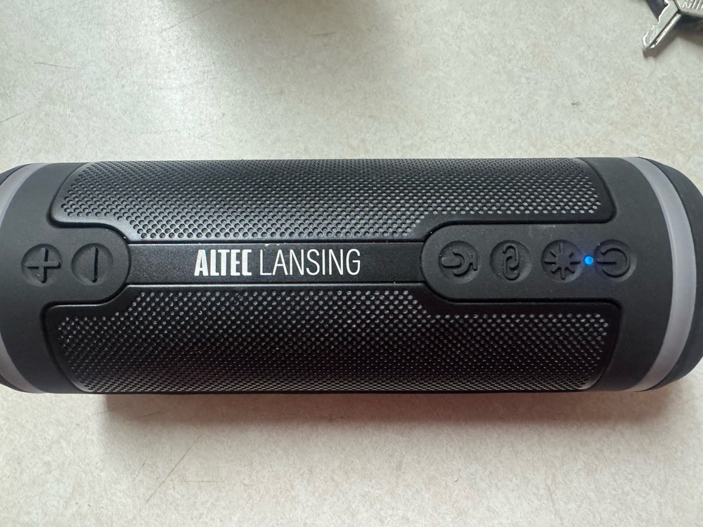 Altec Lansing – Bluetooth HydraMotion 2.0 EverythingProof Portable Speaker wi…