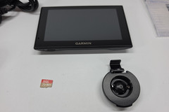 Garmin Nuvi 2589LMT GPS Navigator Bluetooth w/Lifetime Maps and Traffic