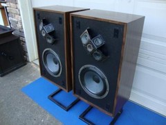 Awesome Vintage Micro Acoustics (MA) FRM-1 Floor Speakers – Reconditioned.