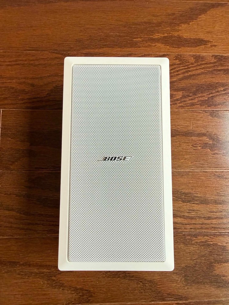 Bose Adapt iQ In-Wall Speaker II 1.0 Channel Wired White Rectangular 8 Ohm