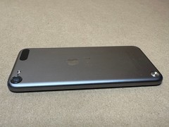 Apple iPod touch 5th Generation Space Gray (32 GB)