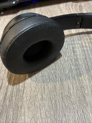 Beats by Dr. Dre Beats Solo3 Wireless On-Ear Headphones – Matte Black