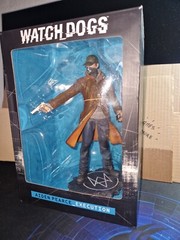 AIDEN PEARCE EXECUTION ACTION FIGURE 24cm ORIGINAL LIMITED EDITION UBISOFT