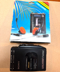 Sony WM-F2065 FM/AM Walkman Cassette Player NEW BELT – WORKING! + NOS Headphones