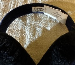 UGG WIRED EARMUFFS TEXTURED KNIT NAVY & BLACK NEW IN BOX WITH TAGS