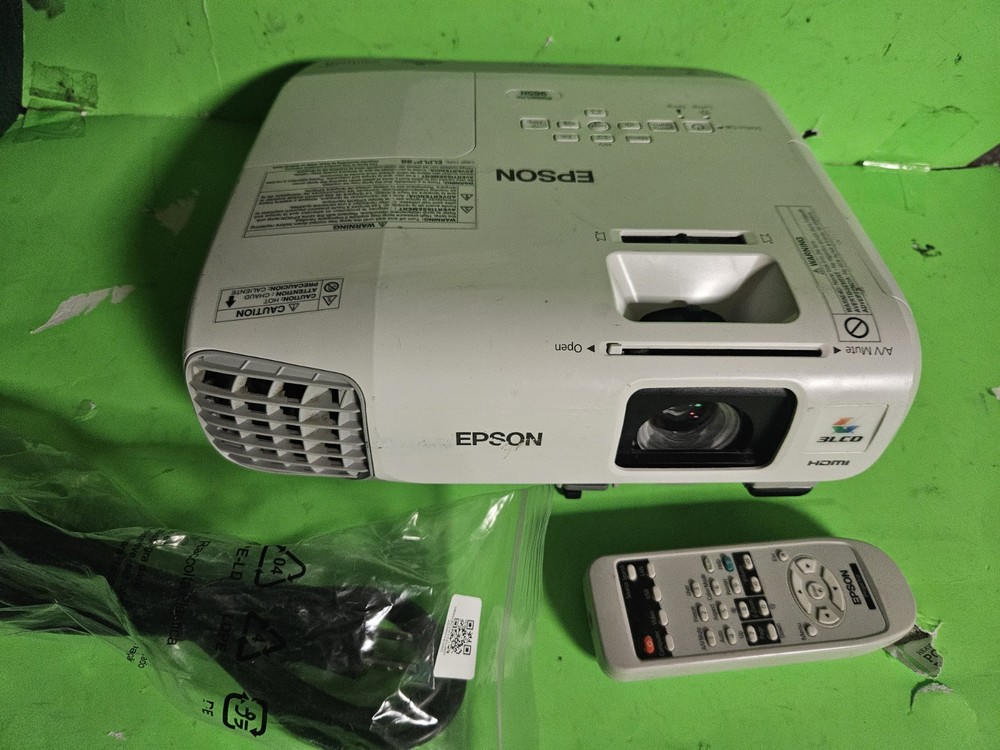 Epson PowerLite 965H 3500 Lumens FHD 3LCD Projector 1145 H HDMI