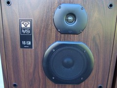 Awesome Cerwin Vega VS-150, 3-way Floor Speaker w/ 15″ Woofers – Reconditioned
