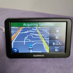 Garmin nüvi 50LM 5 inch Automotive In-Dash – Black