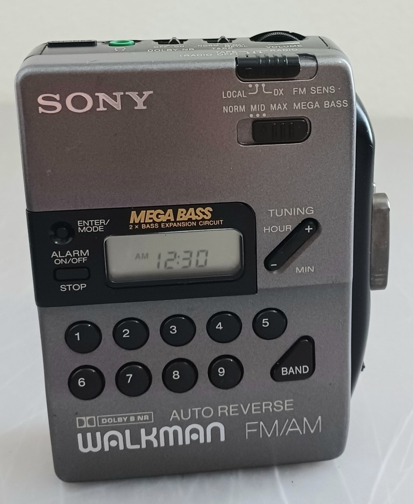 Sony Walkman WM-FX43 Auto Reverse Mega FM/AM Cassette Player