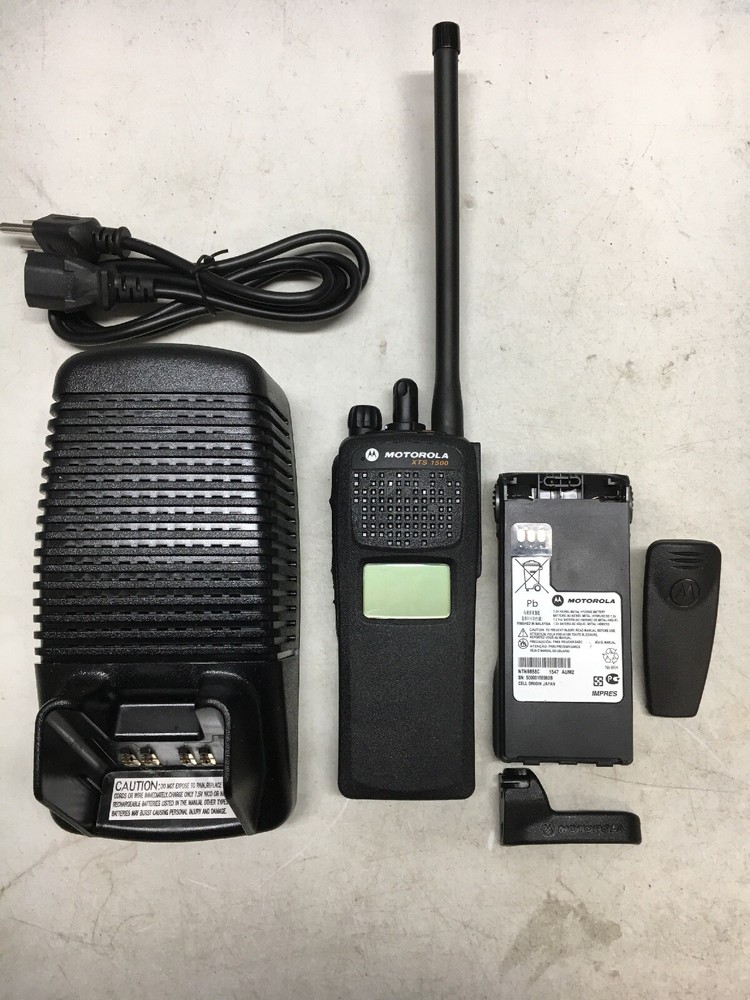 MOTOROLA XTS1500 VHF 136-174mhz P25 Digital Radio H66KDD9PW5BN 500008-00048C-7