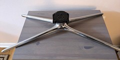 Samsung OEM Chrome tv stand base Quad Leg BN9530032BG5T00749C with Guide Stand