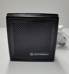 MOTOROLA XTL5000 XTL 5000 UHF 450-520 MHZ Digital P-25 RADIO POLICE FIRE T-BAND
