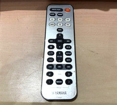 Yamaha TSX-B235 Desktop Audio System Bluetooth CD FM Radio 220V White Remote