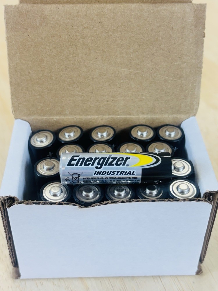 (20) Energizer EN91 Industrial Alkaline Batteries AA Shelf Life Date -12-2035-