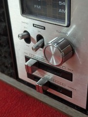 Audition Model 2929 Vintage AM-FM Table Radio Made in Hong Kong, Nice, Video!
