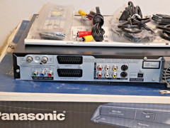Panasonic DMR-EH56 DVD recorder / 160GB HDD in original packaging, remote…