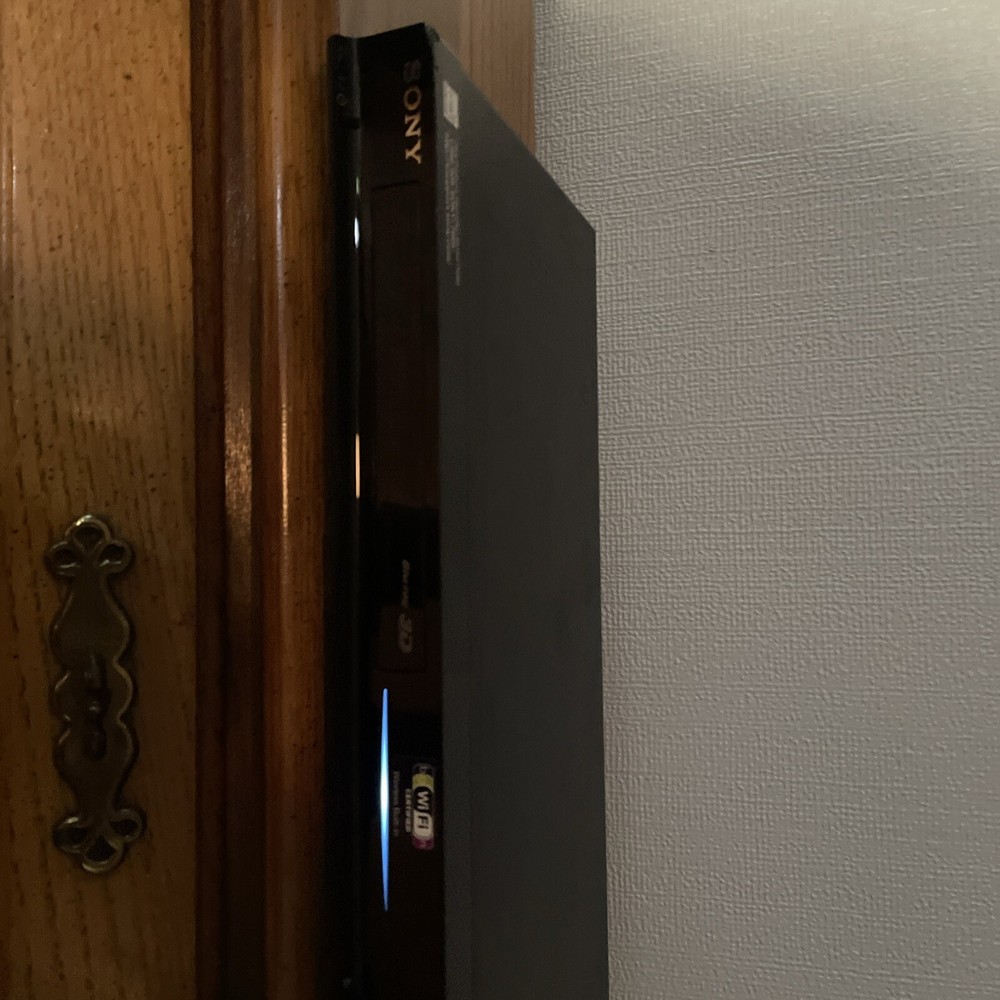 Sony BPD-S580 3d Blu Ray Player. As Is. Yes It Works. Read Description.
