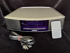 Bose Wave Music System IV CD Player/AM/FM Radio Model 417788-WMS with Remote