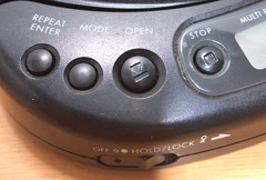 Portable CD Player – RCA – RP-7925A – Home or Vehicle Ready – AC or Battery Use