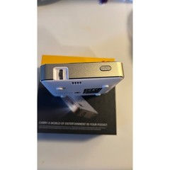 Kodak Luma 75 Portable Pocket Projector RODPJS75 Silver DLP Mini Projector