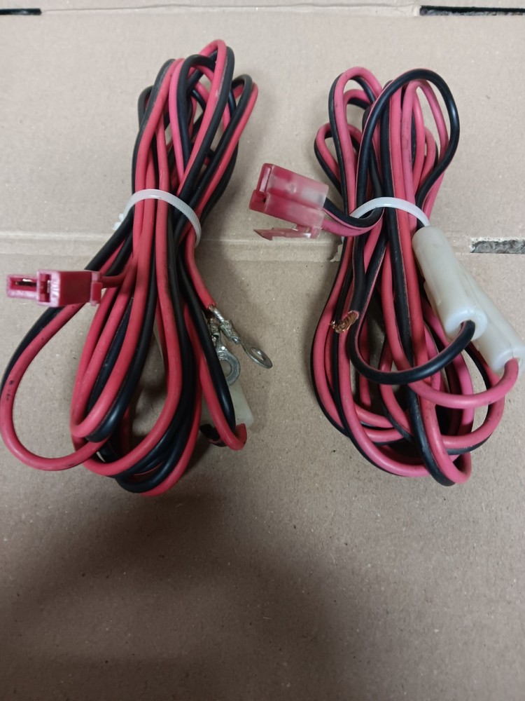 icom OPC-1132 DC Cable w/Fuse IC-2720H IC-208H IC-V8000 IC-2200H,several others