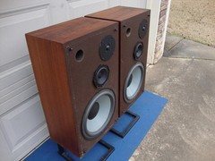 Awesome Infinity 3000P 3-Way Floor Speakers – Reconditioned Vintage