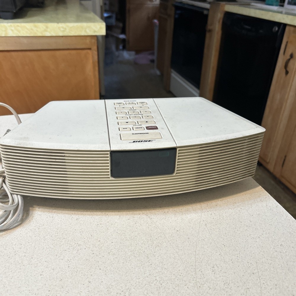 Bose Wave Radio Model AWR113 White Working With Cord No Remote