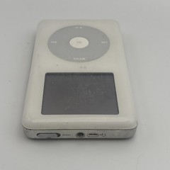 Apple iPod MP102 HP INVENT 4th Generation (20 GB) White – NO POWER – FOR PARTS
