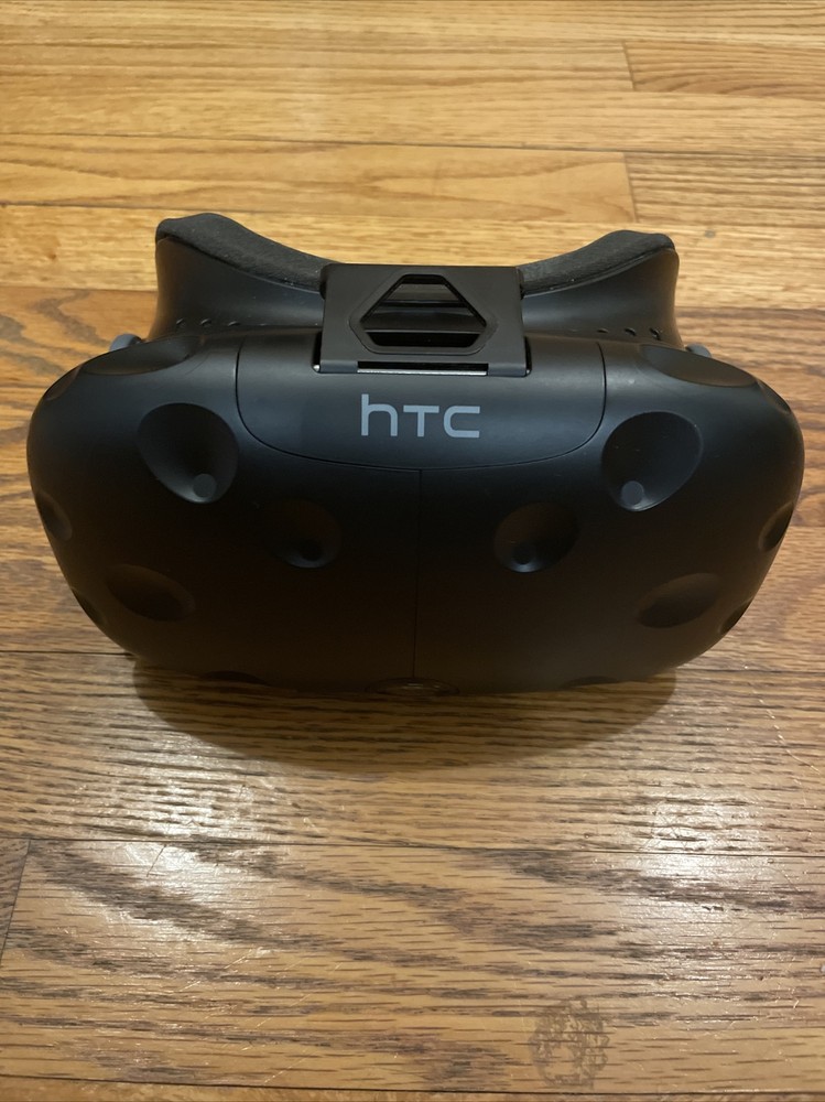 🔥 HTC Vive Virtual Reality Headset – Headset ONLY 100% working