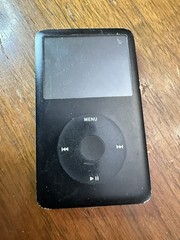 Apple iPod Classic 6th Generation 80GB Black – For Parts/Repair, Not Turning On