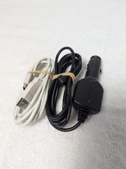 Garmin DriveSmart 55 5.5″ GPS Navigator Bundle w/ Cords No Mount Tested & Works