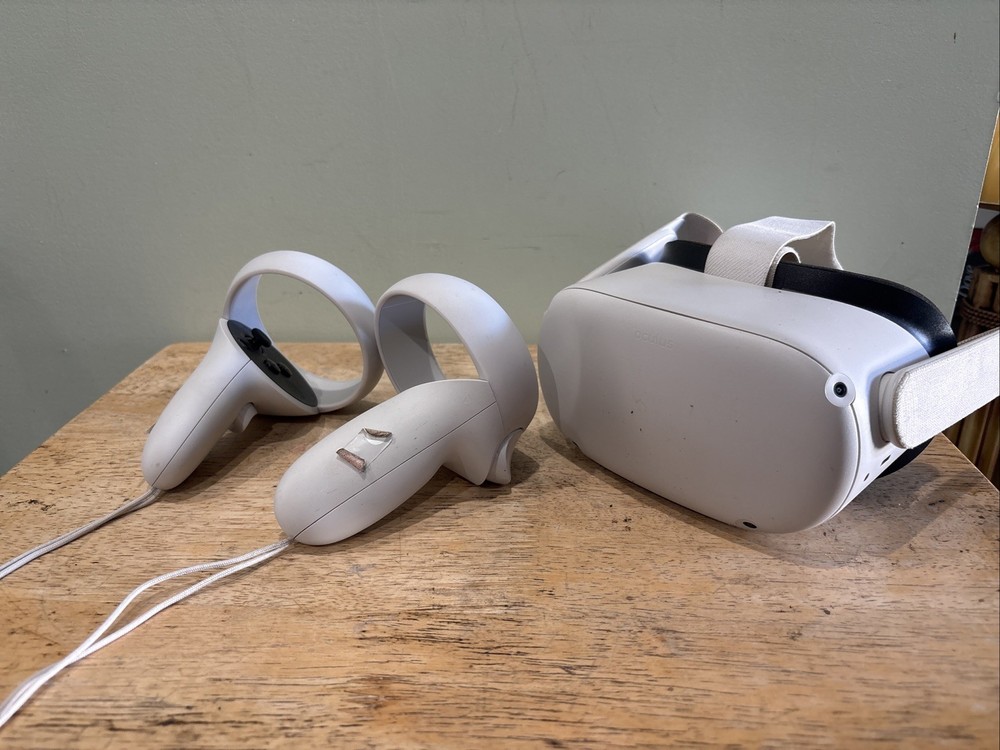 Meta Quest 2 128GB Standalone All-in-One VR Headset