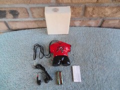 VINTAGE TAMPA BAY BUCCANEERS UNIFORM SPORT FM RADIO WITH HEADPHONES. NEW IN BOX!