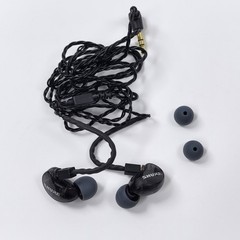 Shure SE215 In-Ear Wired Earphones Headphones Earbuds Sound Isolating Colors