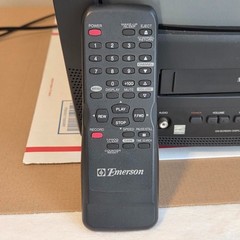 Emerson EWC1304 13” TV VCR Combo Retro Gaming w/Remote VCR NOT WORKING A/V YES