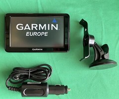 GARMiN NUVi GPS LARGE 5″ 2024 FULL EUROPE & UK MAPS BUNDLE