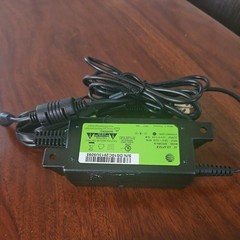 AT&T wireless DirecT TV 4K Streaming Android player Box-C71KW-400
